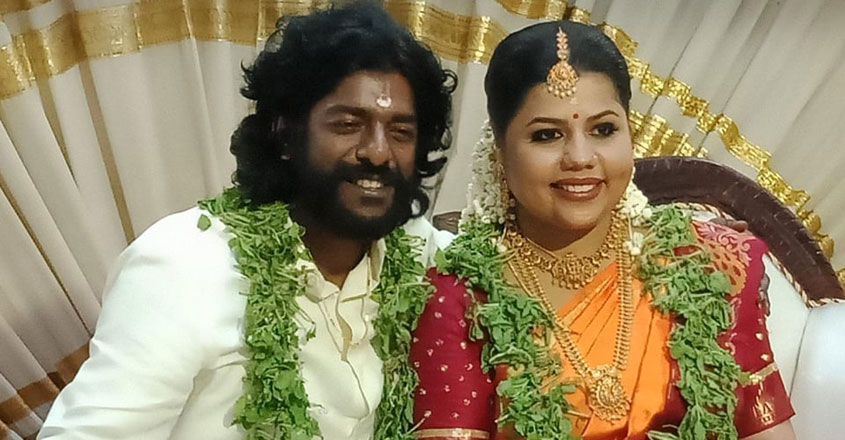 Marimayam fame couple Sreekumar and Sneha tie the knot in real life